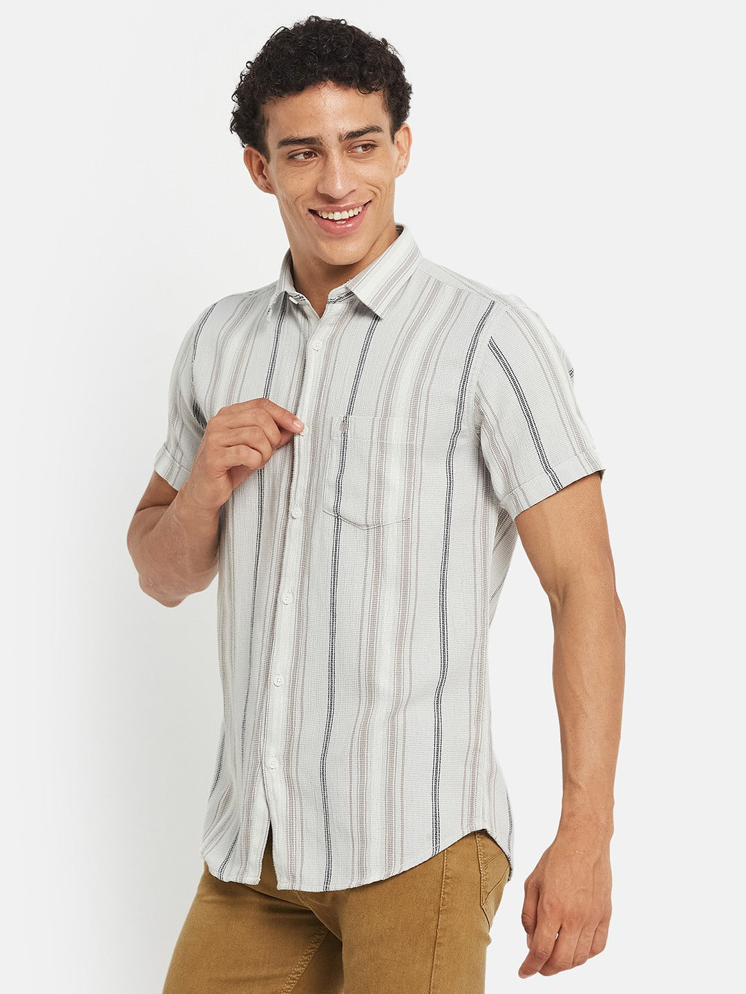 METTLE Men Vertical Striped Spread Collar Cotton Casual Shirt