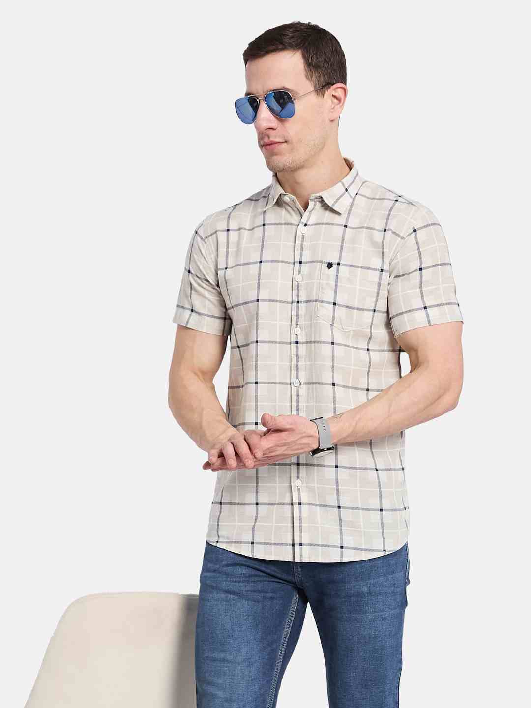 METTLE Men Opaque Checked Casual Shirt