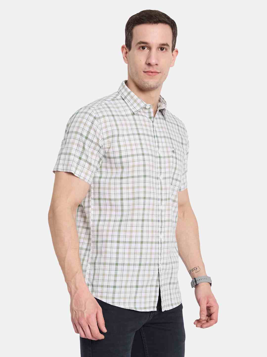 METTLE Men Multi Stripes Opaque Striped Casual Shirt