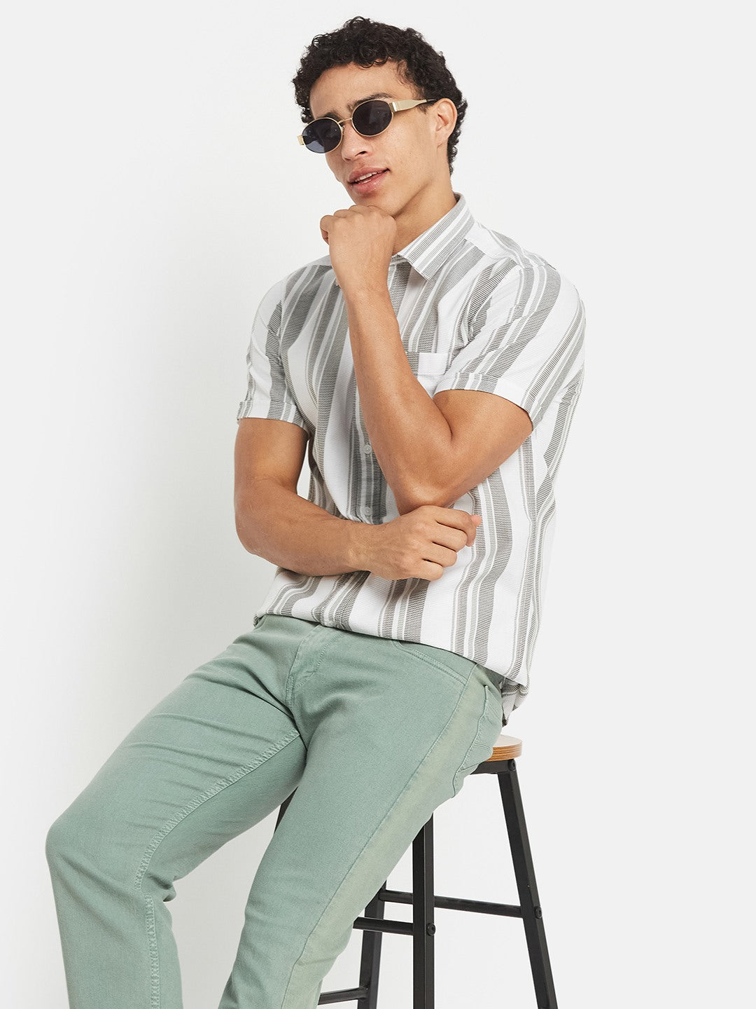 METTLE Vertical Striped Short Sleeves Cotton Shirt