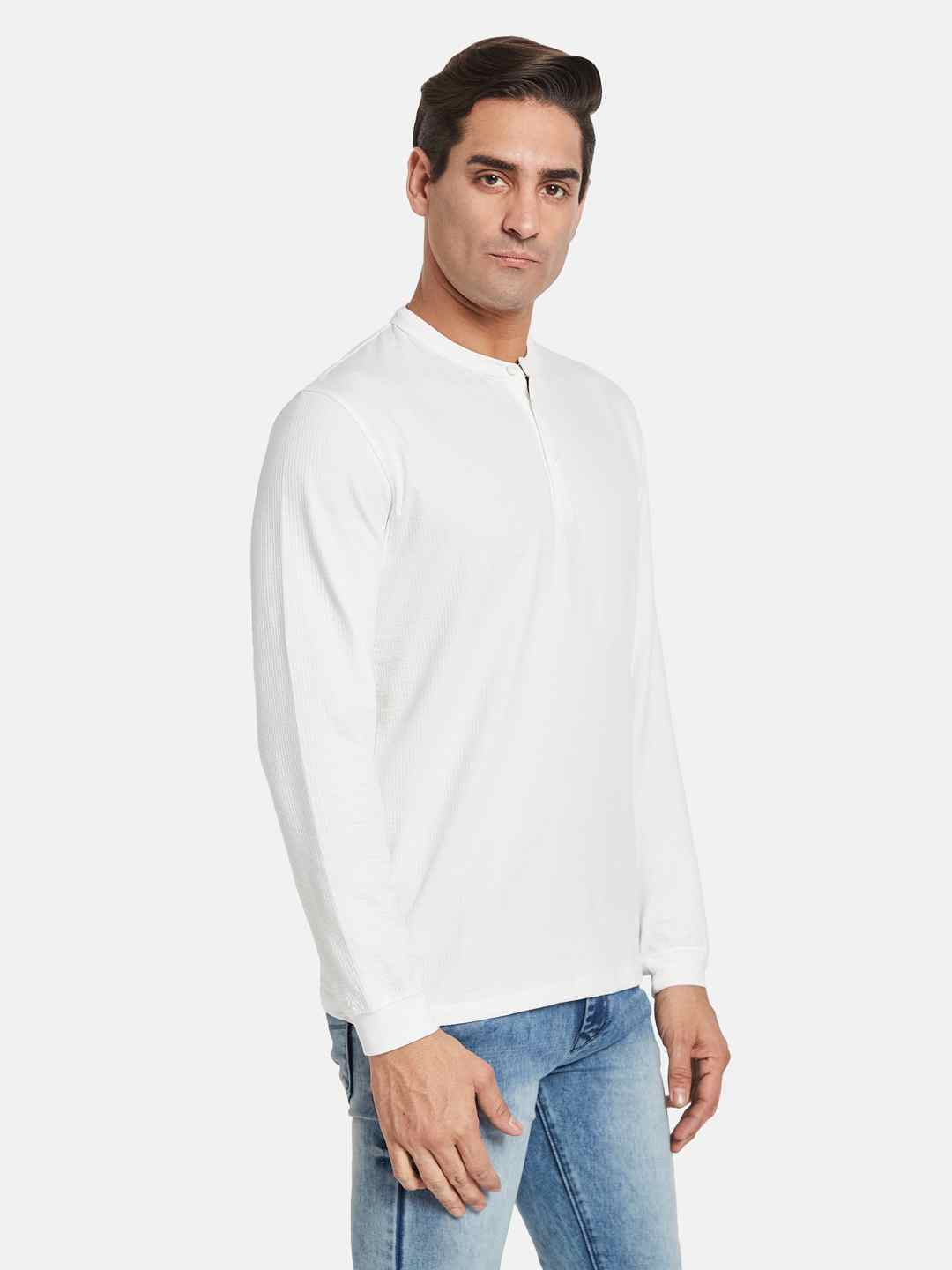 METTLE Men Mandarin Collar T-shirt