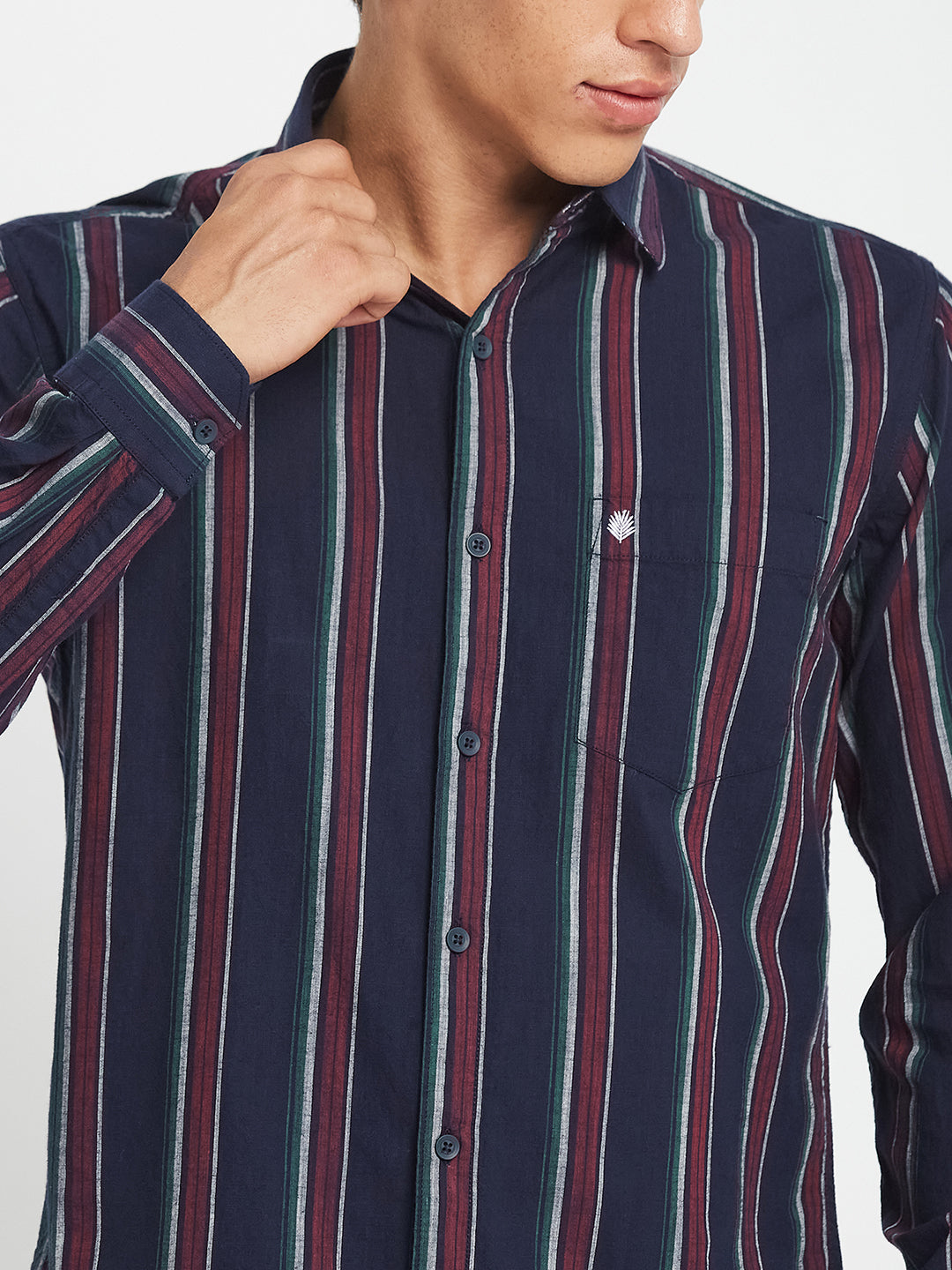 METTLE Men Vertical Striped Spread Collar Cotton Casual Shirt