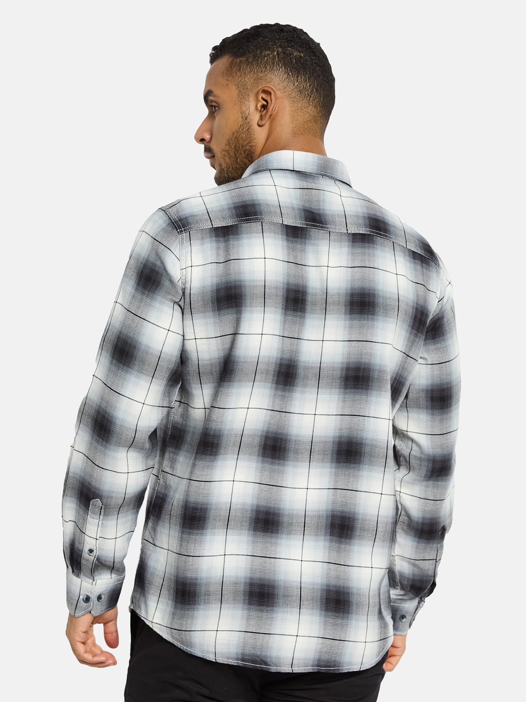 METTLE Men Opaque Checked Casual Shirt