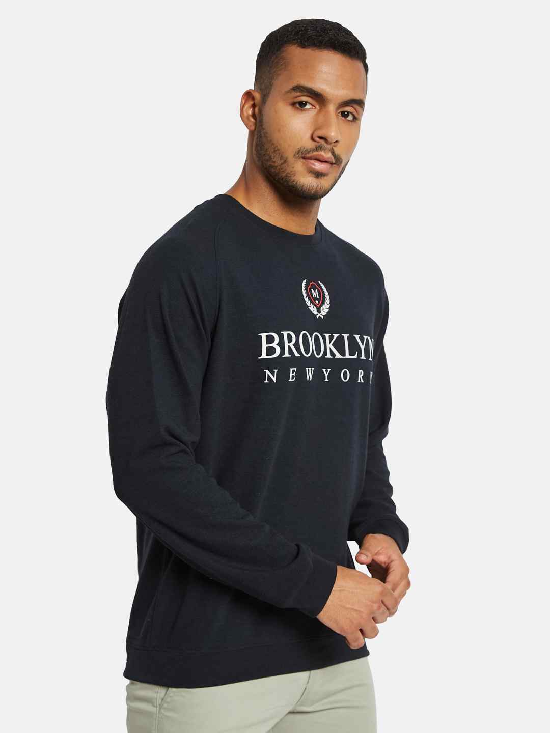 METTLE Men Printed Applique T-shirt