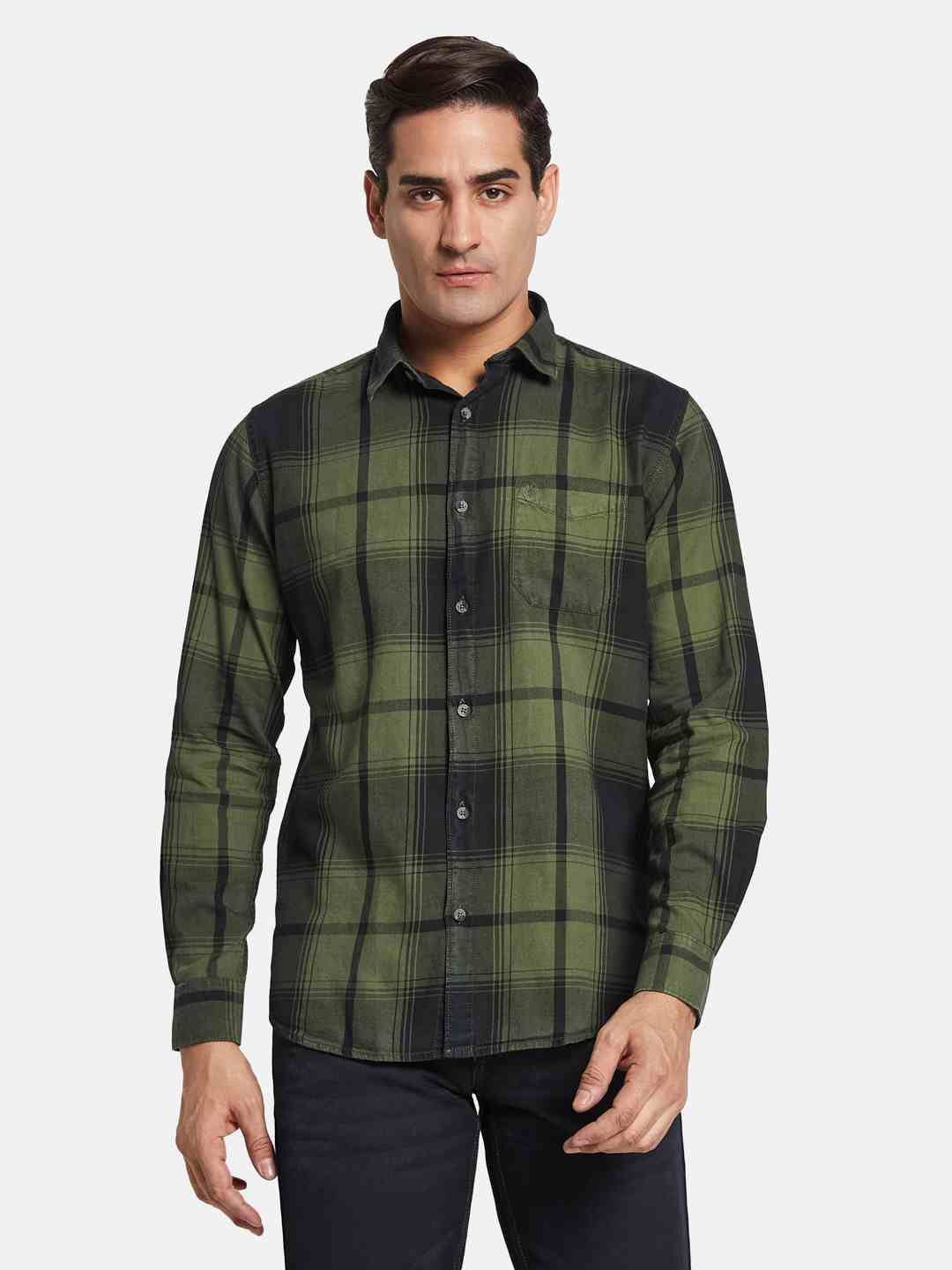 METTLE Men Multi Stripes Opaque Striped Casual Shirt