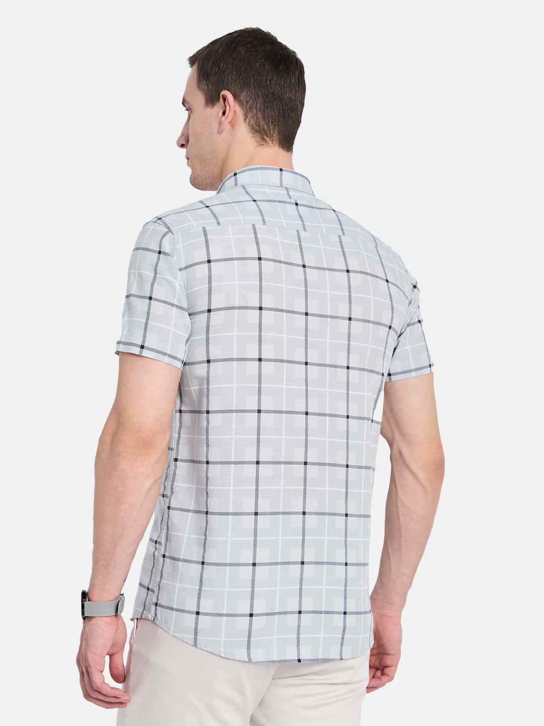 METTLE Men Opaque Checked Casual Shirt
