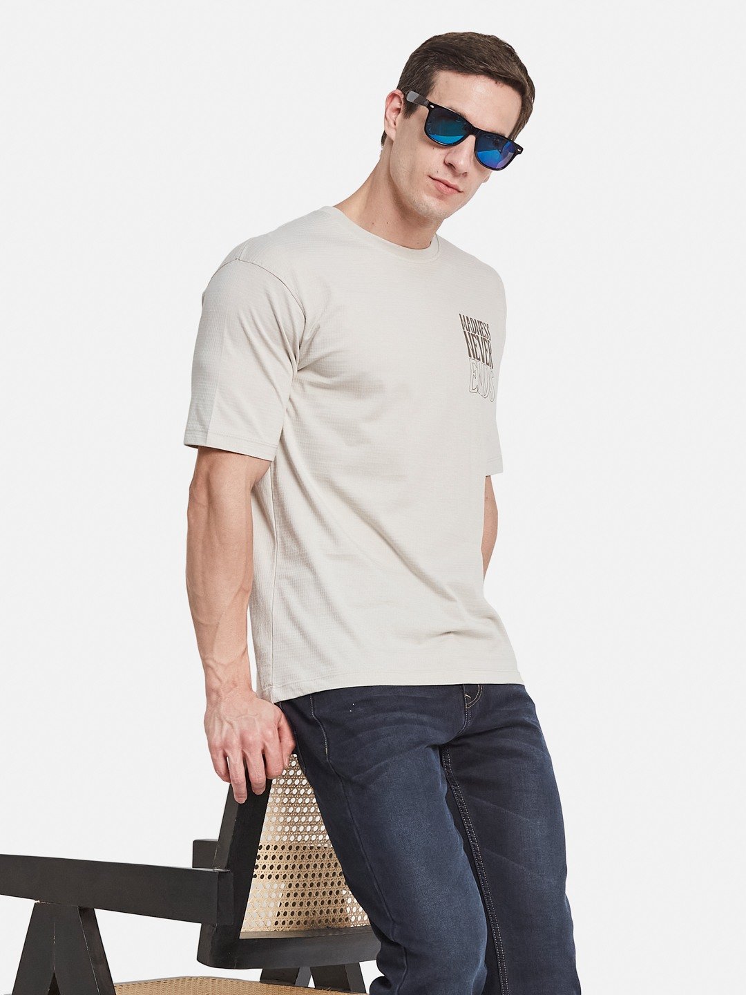 VERTICAL DENTED STRIPE ROUND NECK  LYCRA T-SHIRT