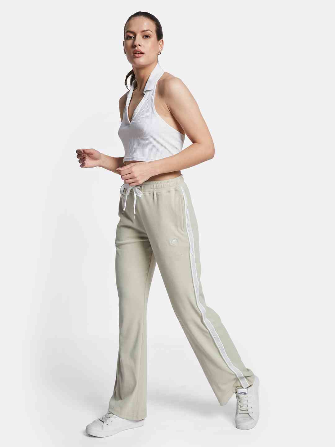 METTLE Women Mid Rise Track Pants
