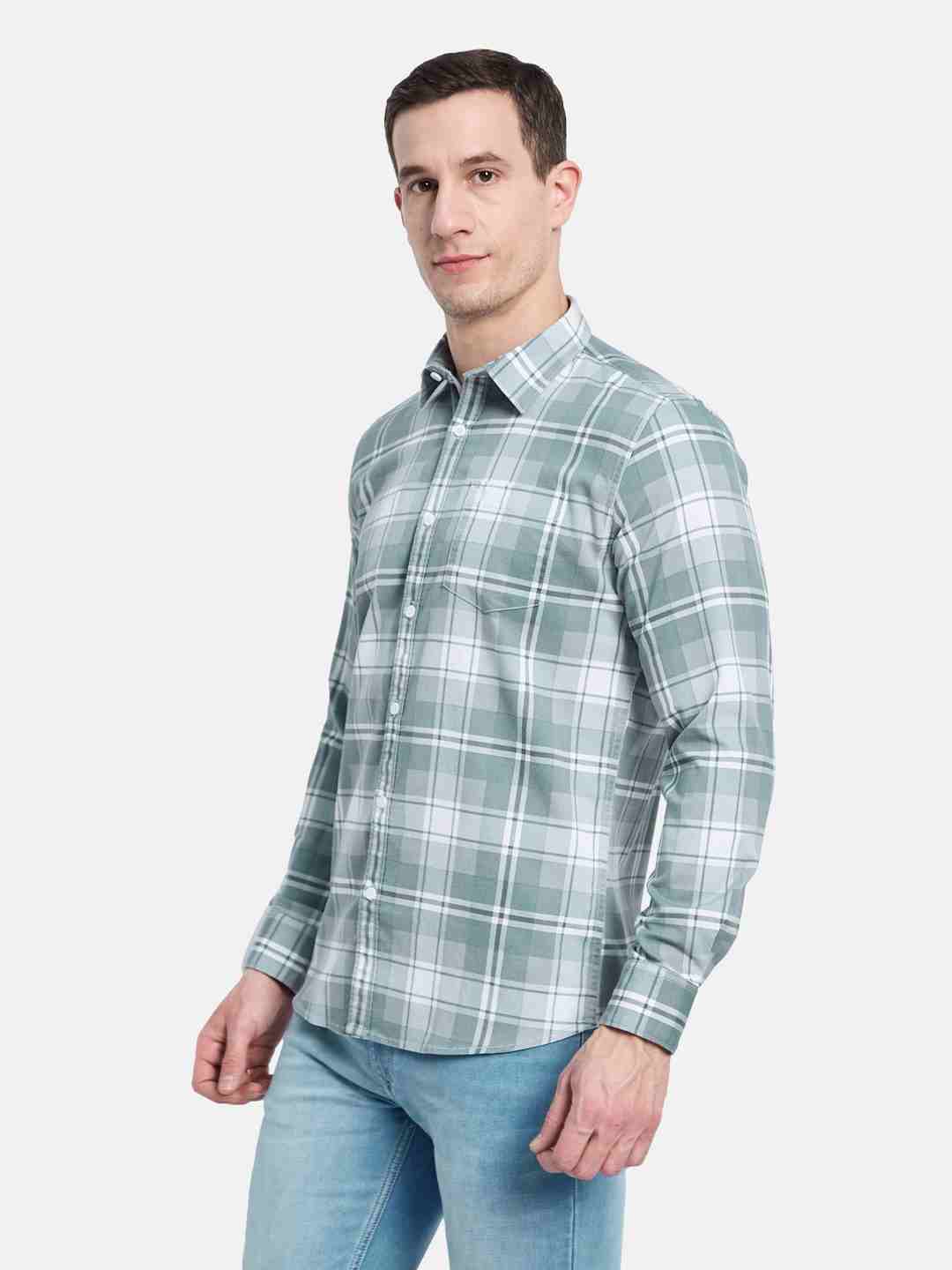 METTLE Men Opaque Checked Casual Shirt