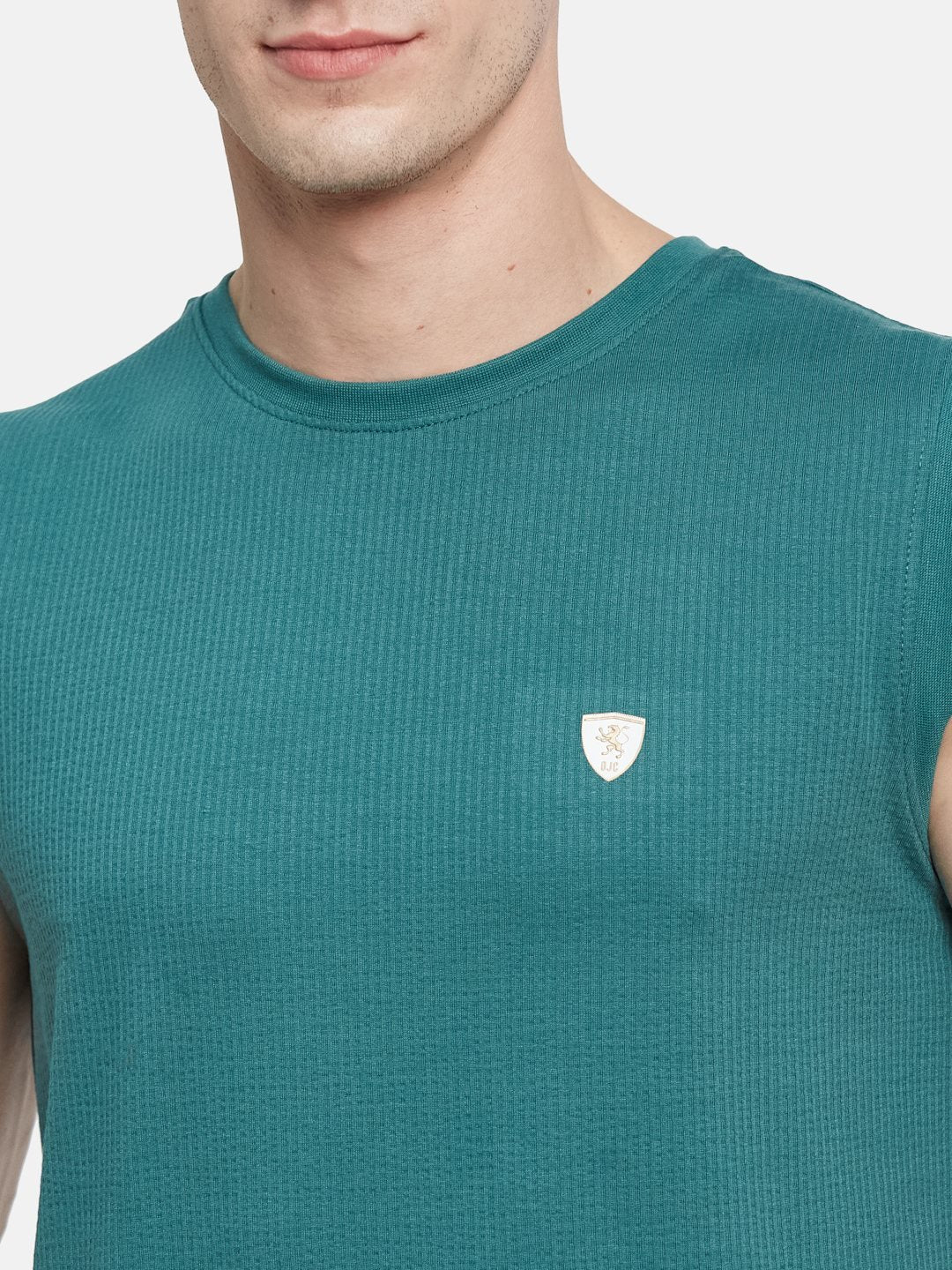 CORE ROUND NECK SHANDOW  SEER SUCKER T-SHIRT