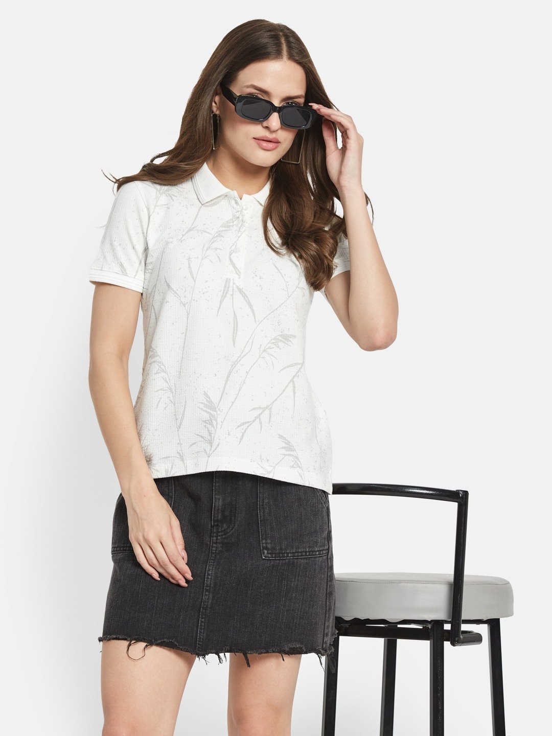 METTLE Women Floral Printed Polo Collar T-shirt