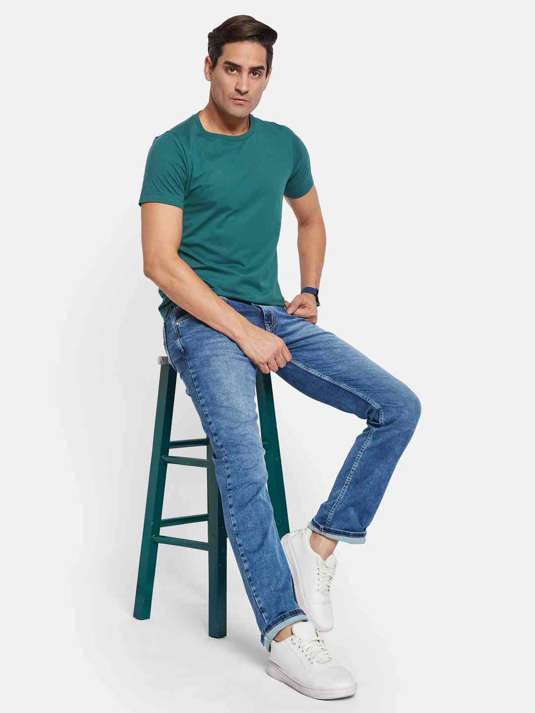 Octave Men Mildly Distressed Heavy Fade Stretchable Jeans