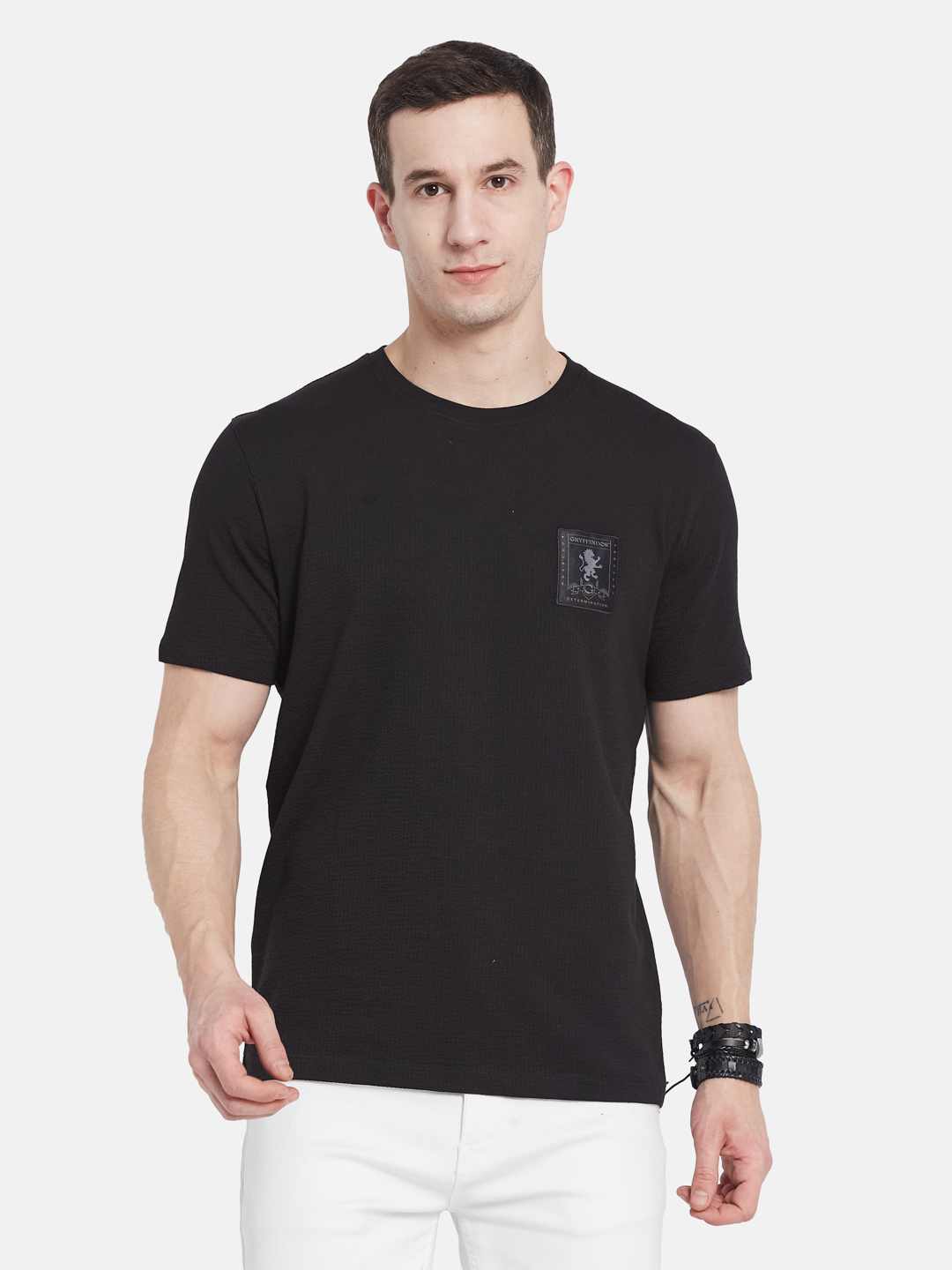 Octave Men T-shirt