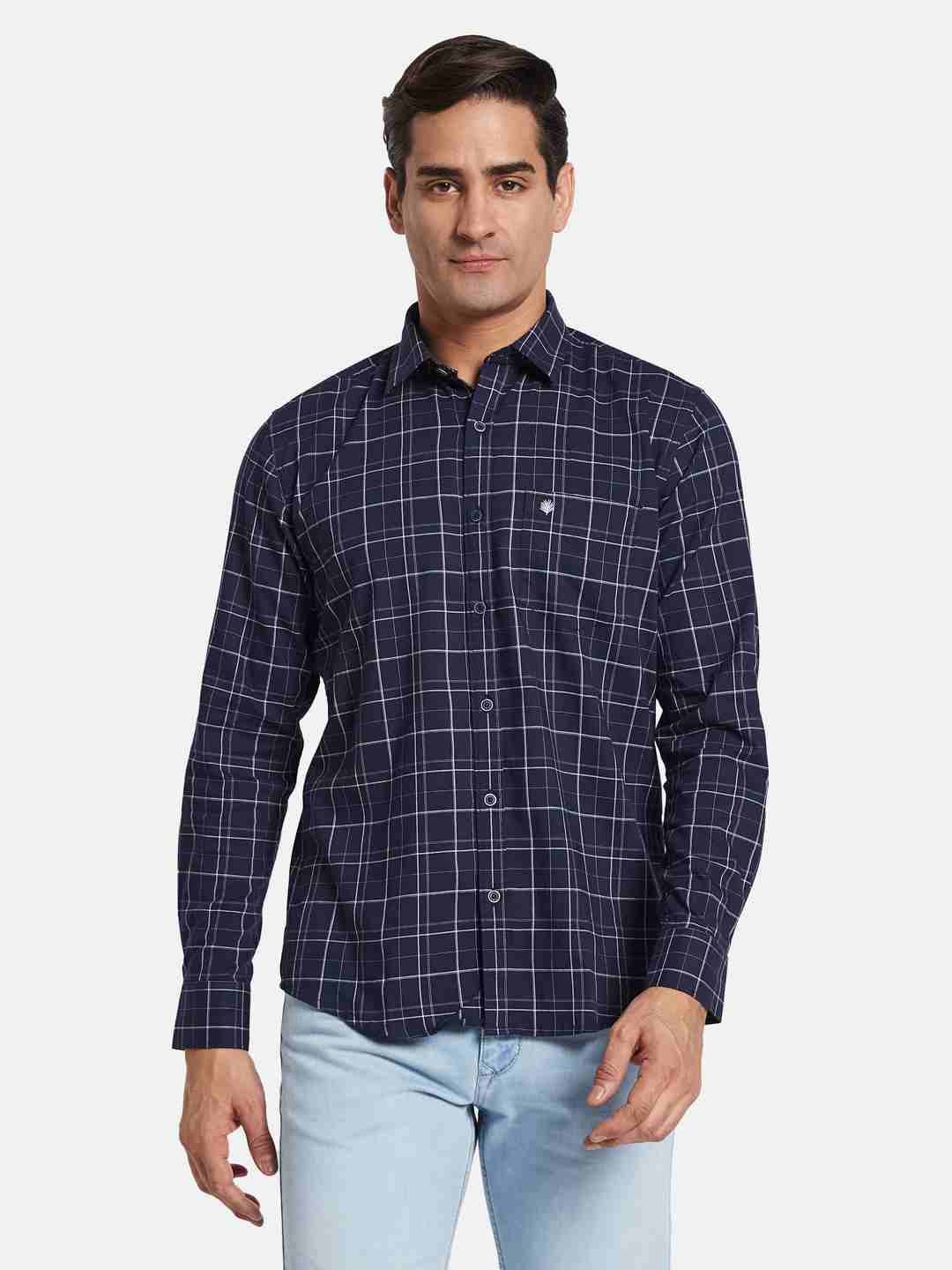 METTLE Men Opaque Checked Casual Shirt