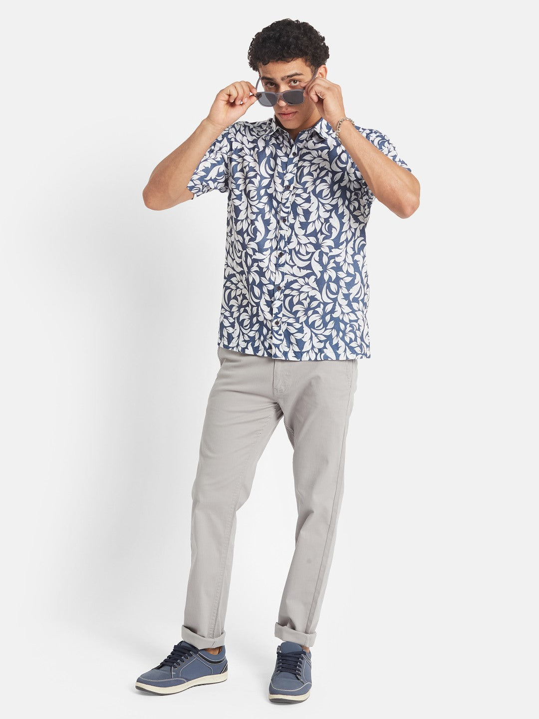 METTLE Men Floral Printed Spread Collar Cotton Casual Shirt