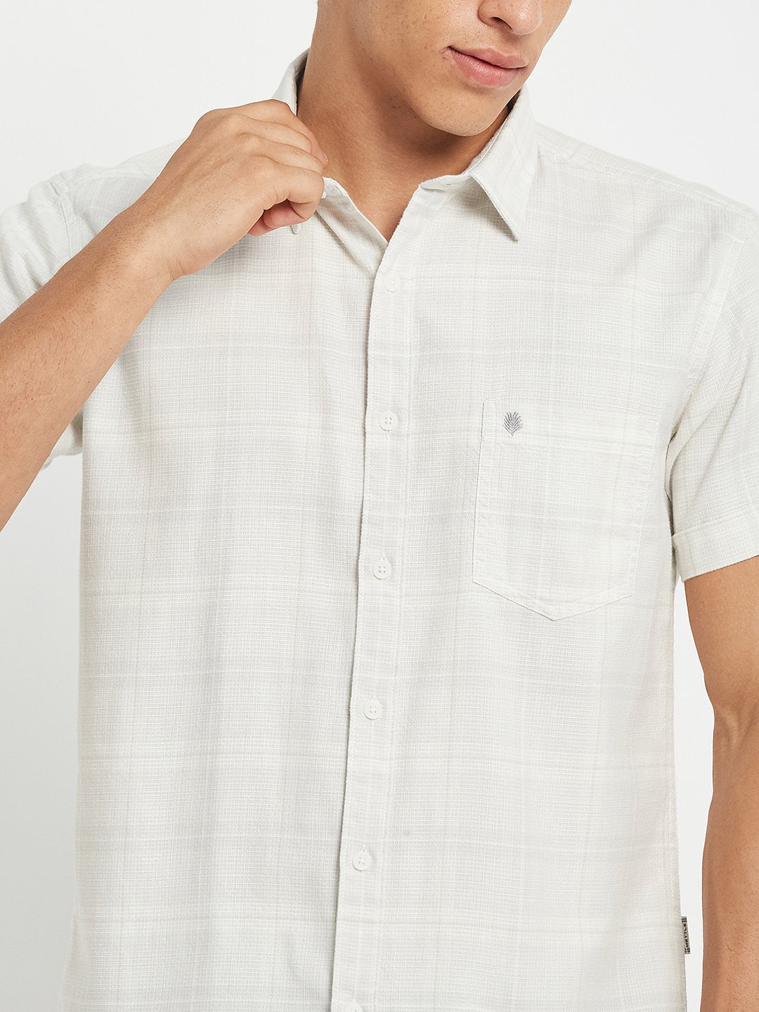 METTLE SS25 Checked Cotton Spread Collar Casual Shirt