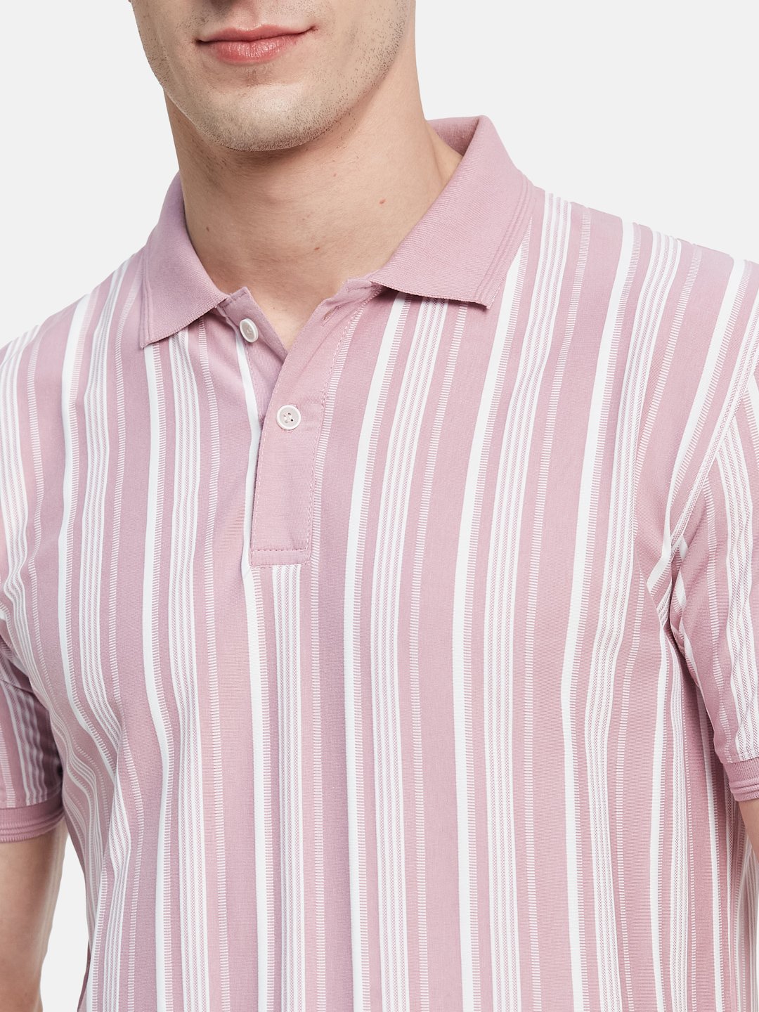 VERTICAL STRIPE POLO NECK T-SHIRT