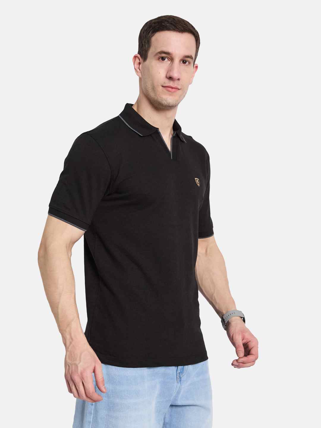 Octave Men Colourblocked Polo Collar T-shirt