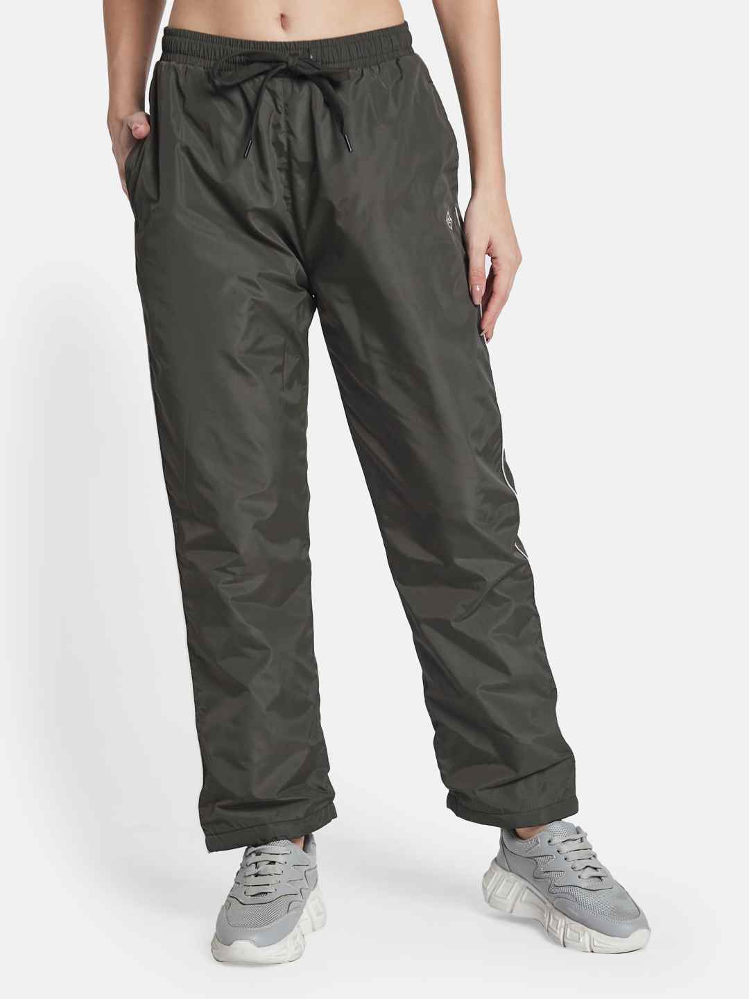 METTLE Women Regular Fit Mid Rise Cotton Track Pants