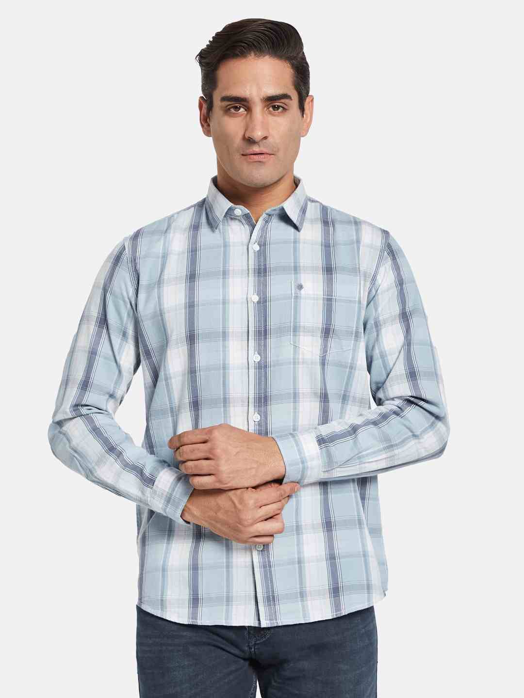 METTLE Men Opaque Checked Casual Shirt