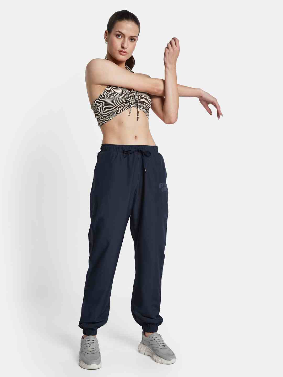 METTLE Women Cotton Mid Rise Joggers