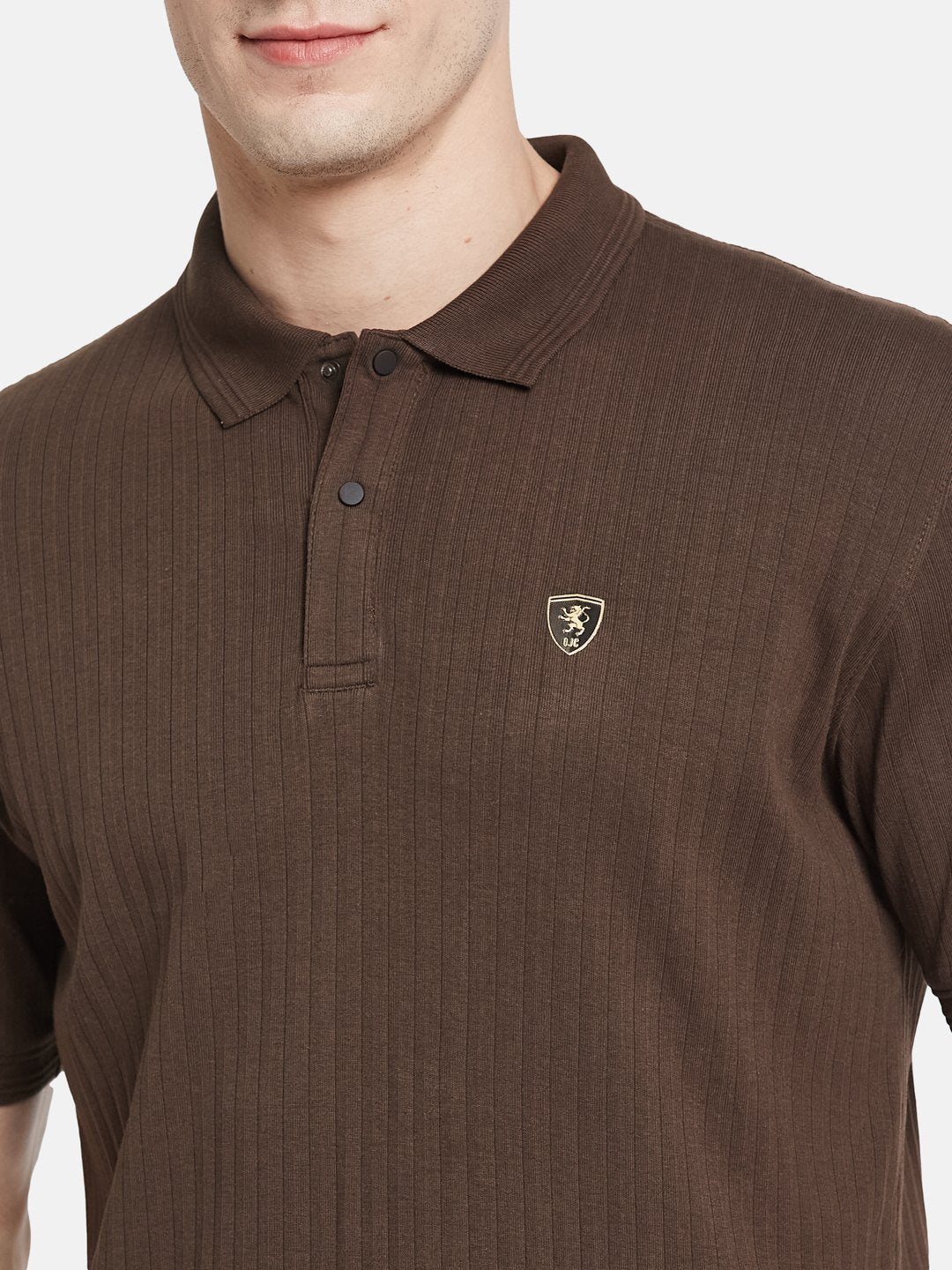 VERTICAL STRIPE POLO NECK RIB STRUCTURE T-SHIRT