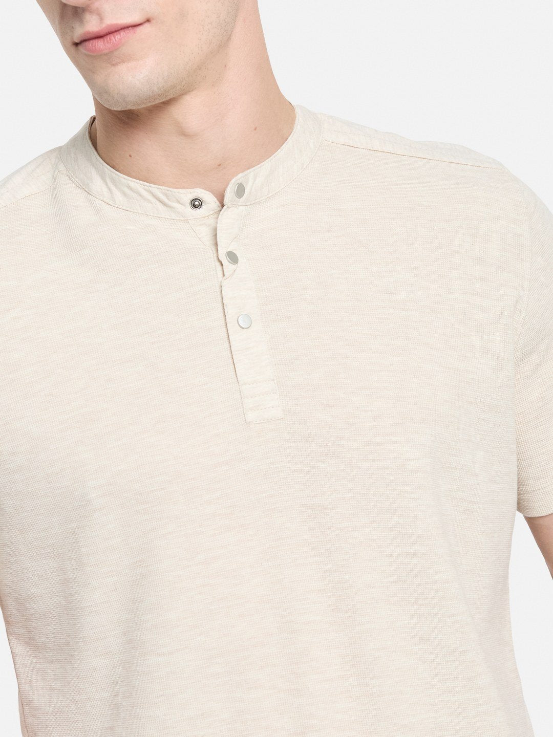 CORE HENLEY NECK WAFFLE KNIT T-SHIRT