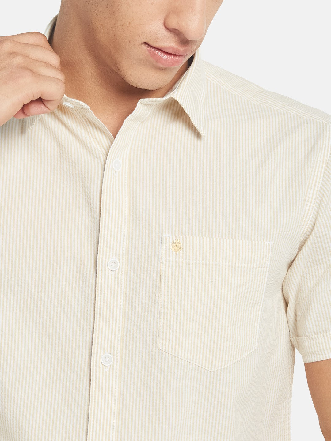 METTLE Striped Short Sleeves Cotton Casual Shirt