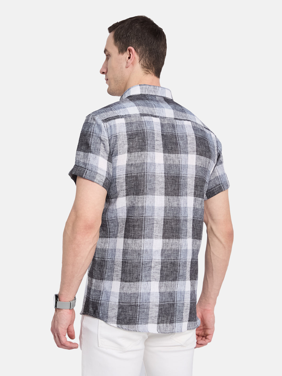 METTLE Men Opaque Checked Casual Shirt