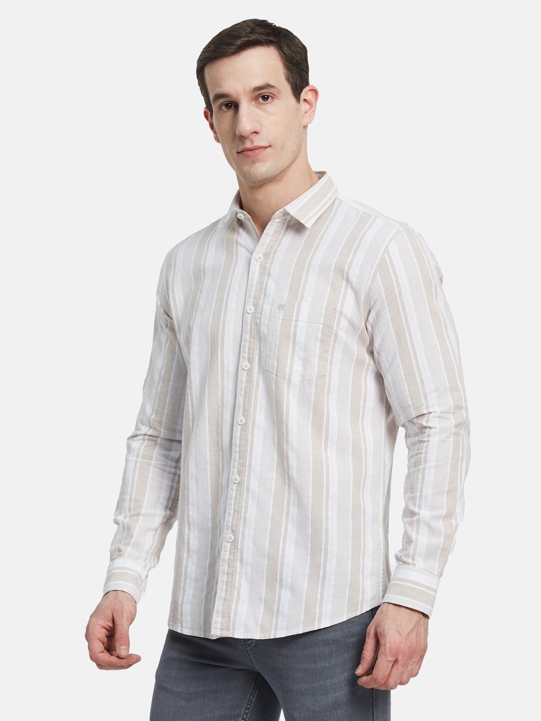 METTLE Men Spread Collar Vertical Striped Cotton Casual Shirt