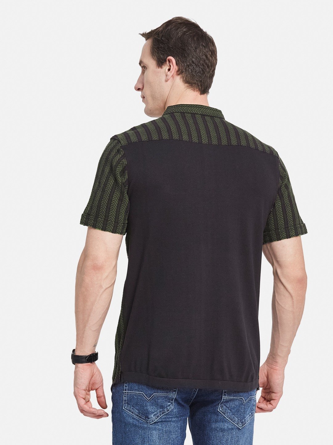 METTLE Men Striped Mandarin Collar T-shirt