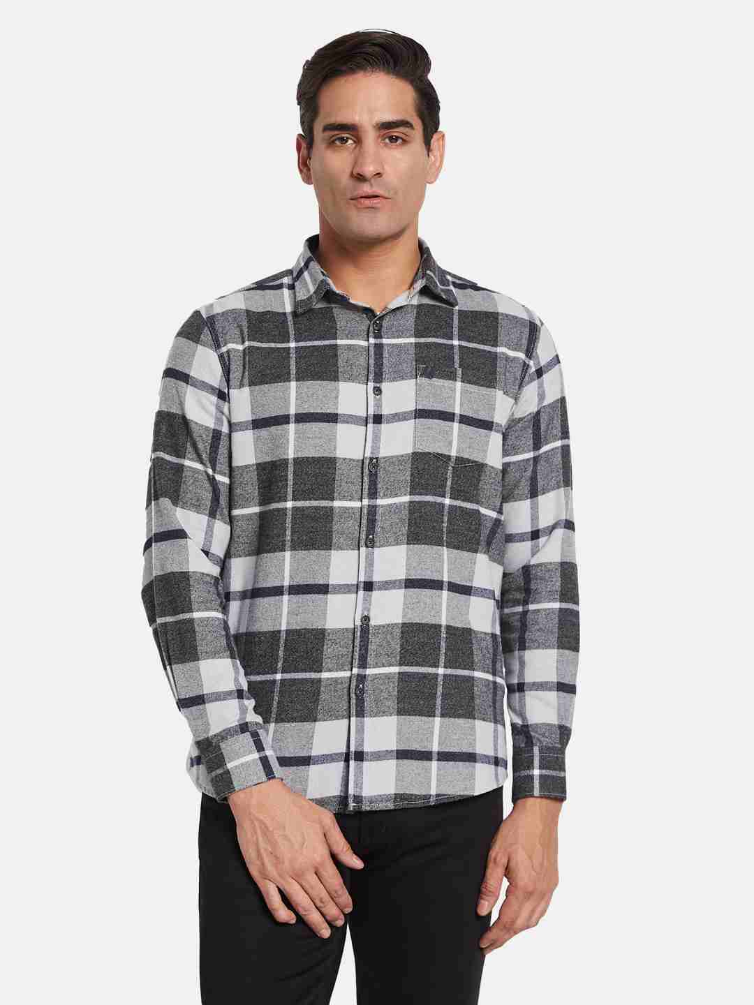 METTLE Men Opaque Colourblocked Casual Shirt