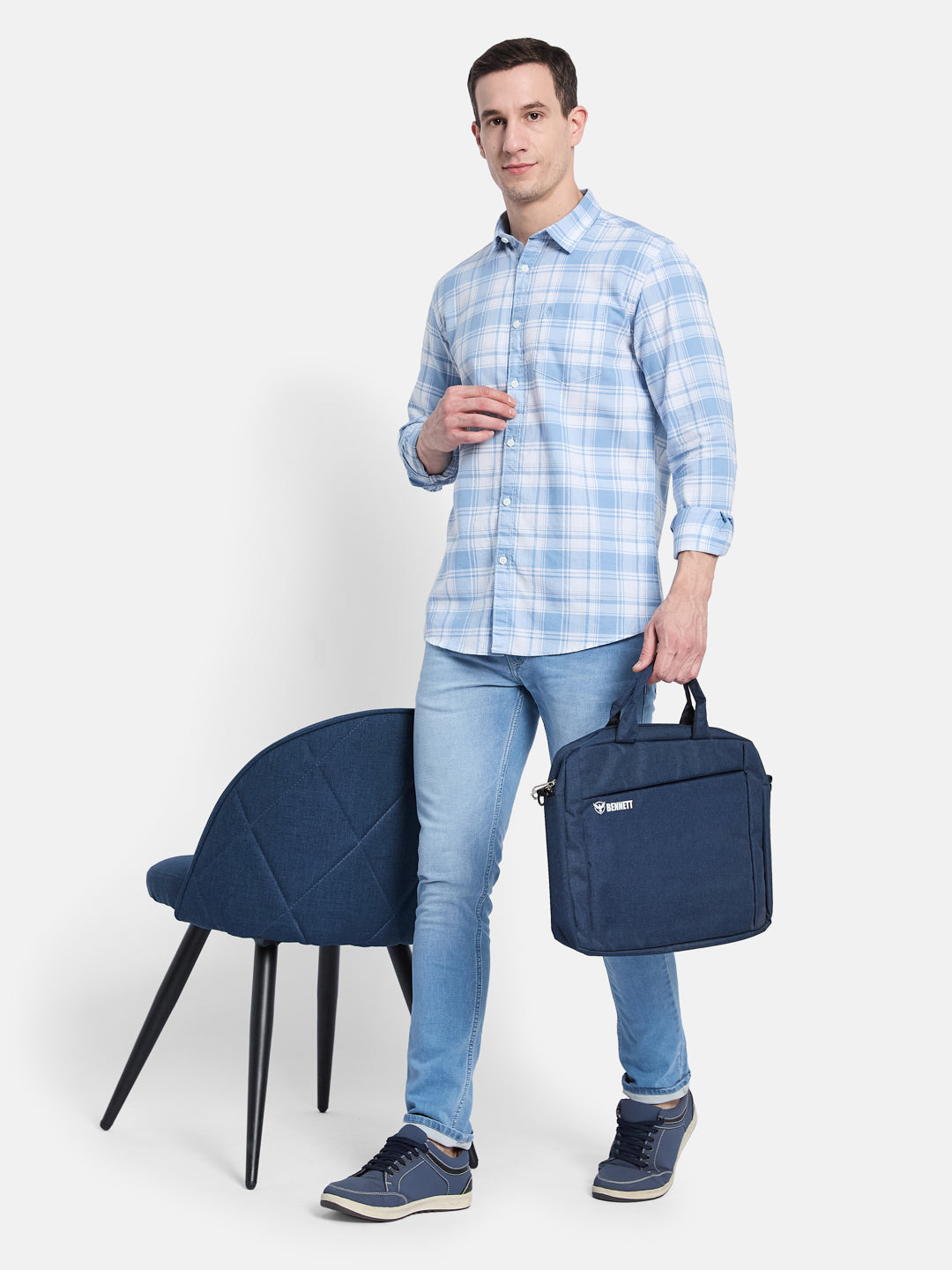 METTLE Men Opaque Checked Casual Shirt
