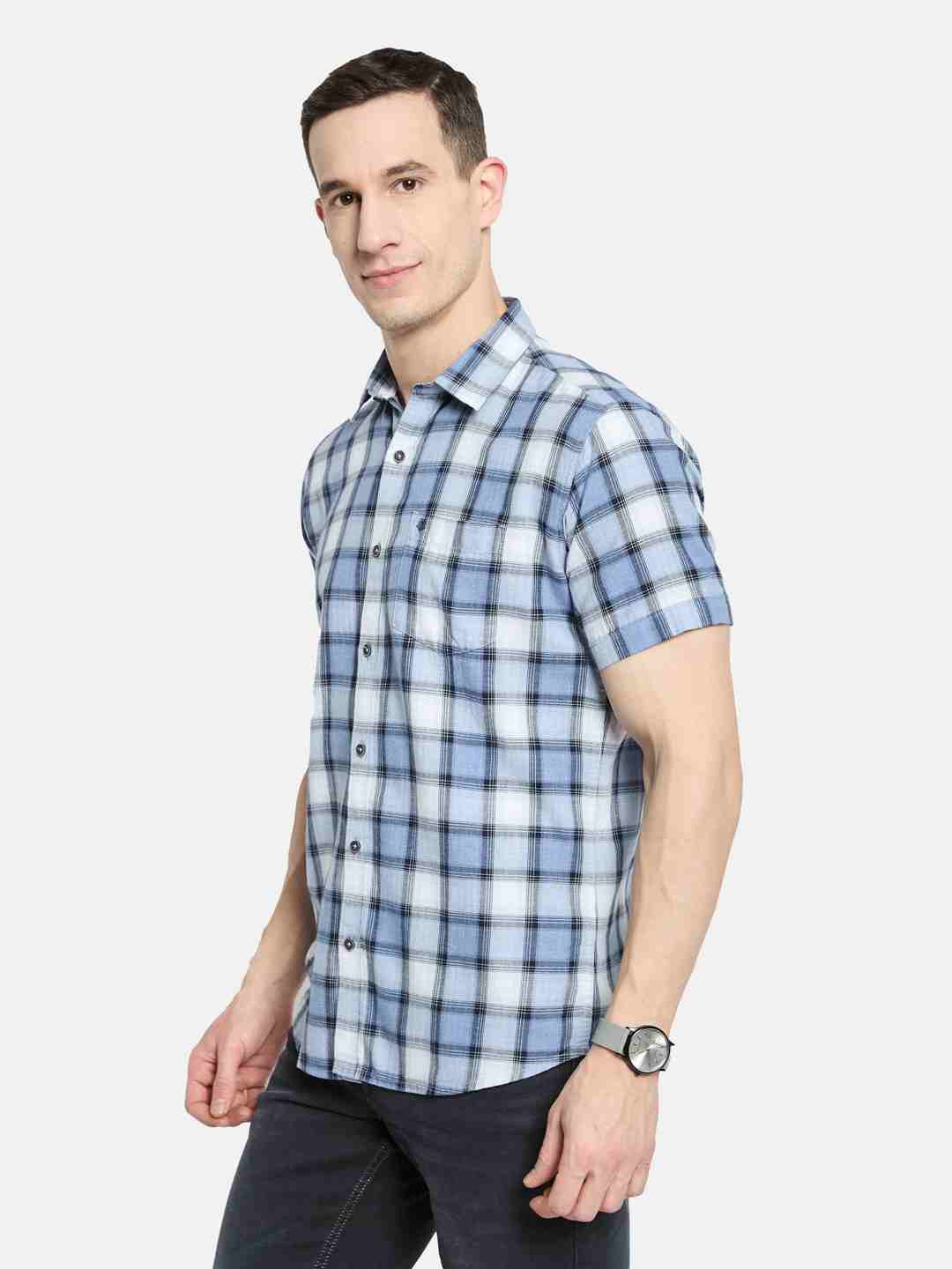 METTLE Men Opaque Checked Casual Shirt