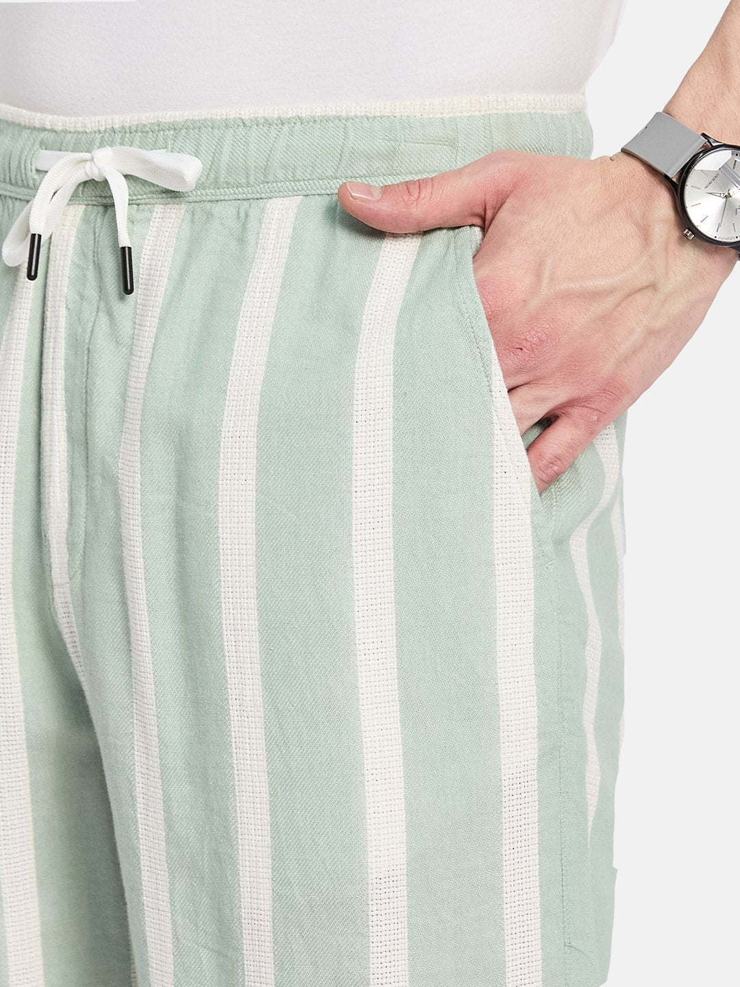 METTLE Men Multi Stripes Opaque Striped Casual Shirt