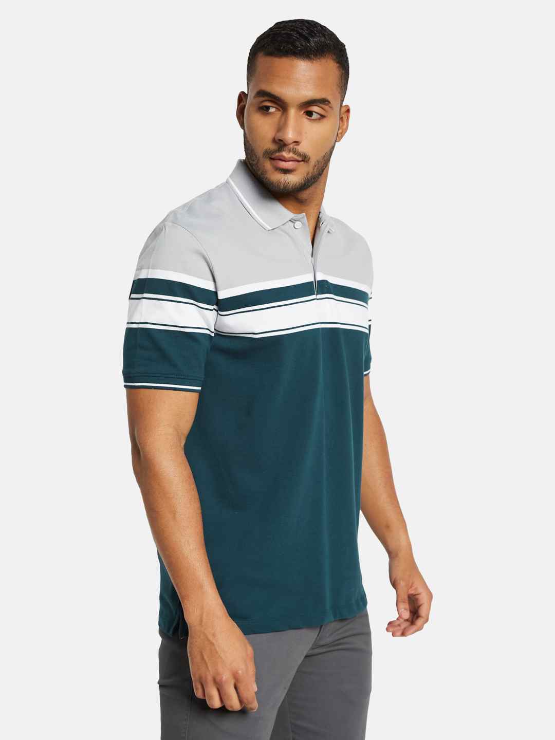 Octave Men Colourblocked Polo Collar T-shirt