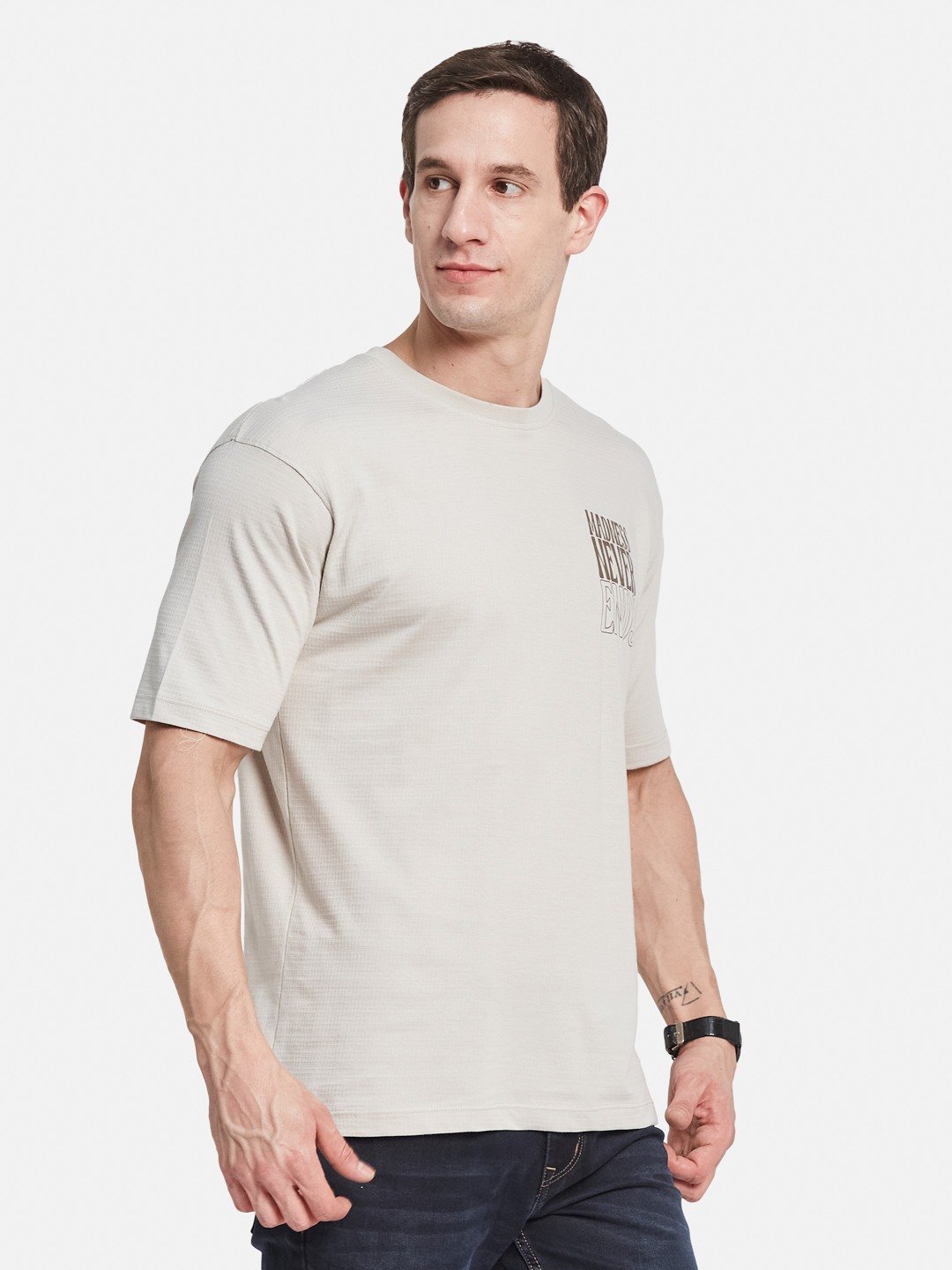 VERTICAL DENTED STRIPE ROUND NECK  LYCRA T-SHIRT