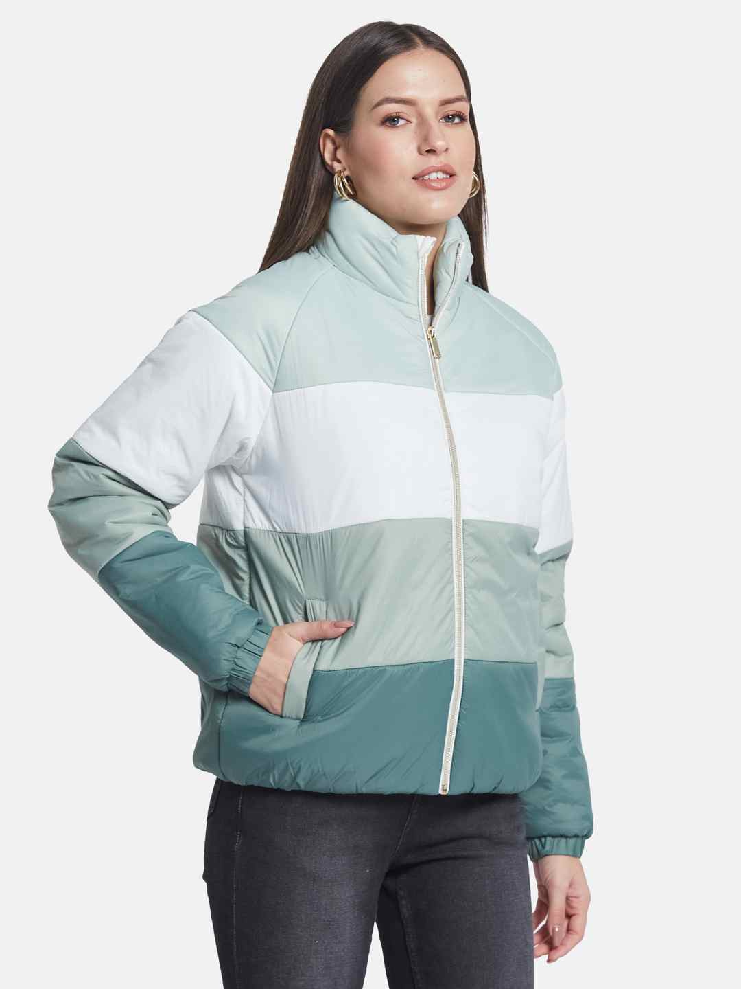 METTLE Women Colourblocked Puffer Jacket