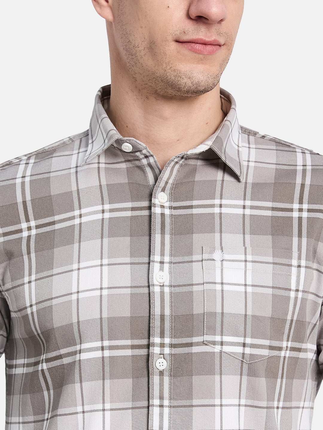 METTLE Men Opaque Checked Casual Shirt