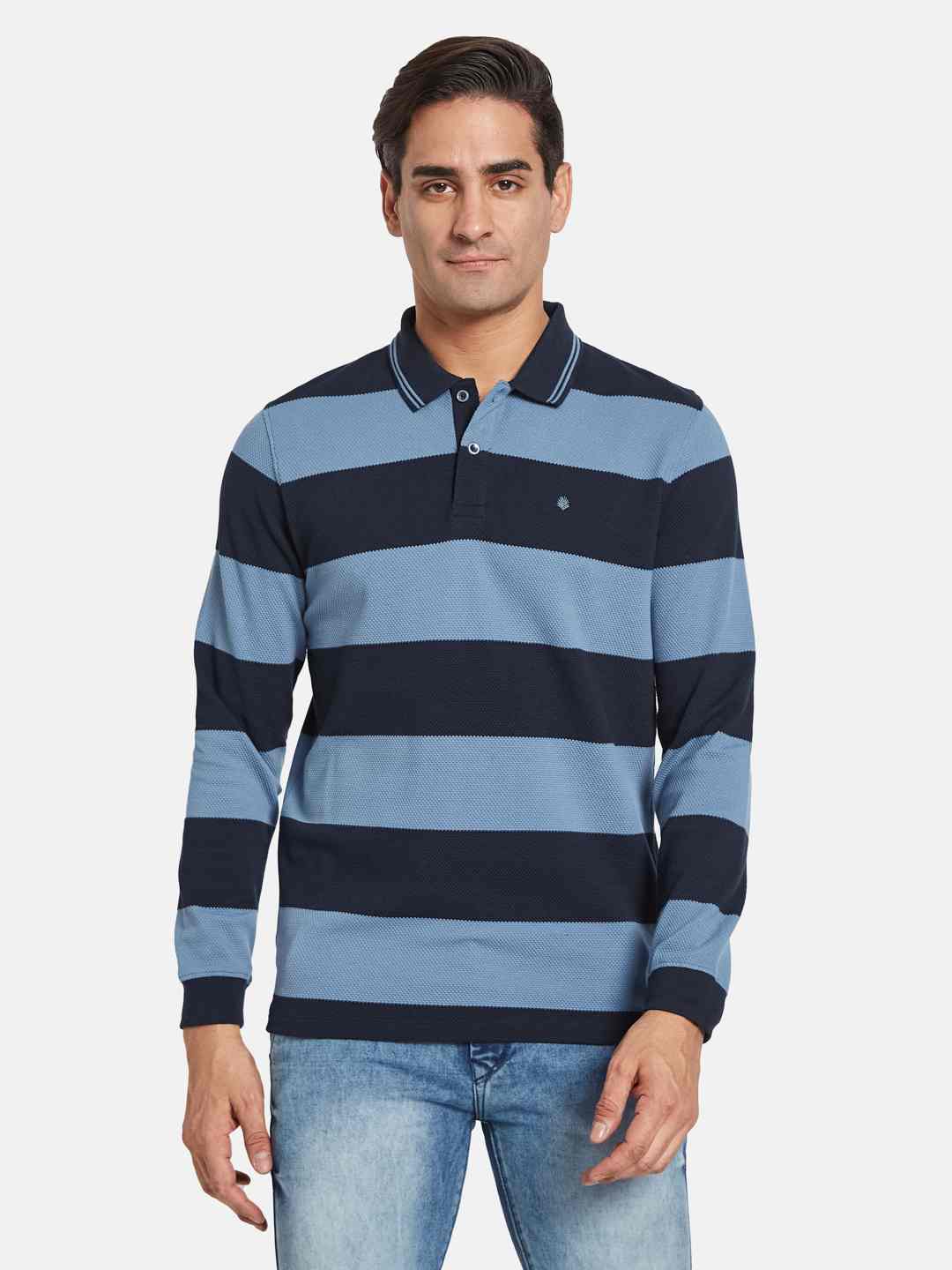 METTLE Men Colourblocked Polo Collar T-shirt
