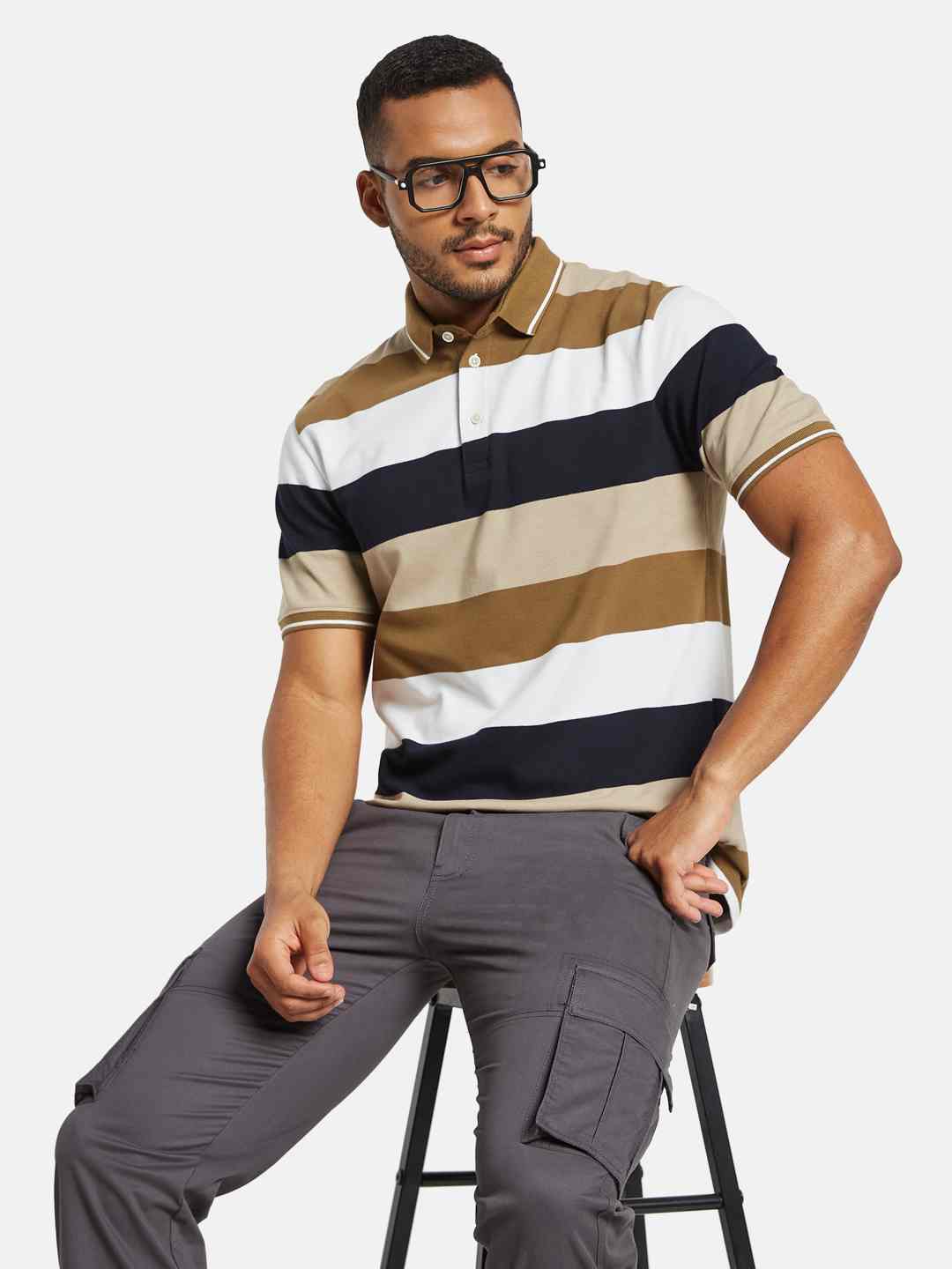 Octave Men Colourblocked Polo Collar T-shirt