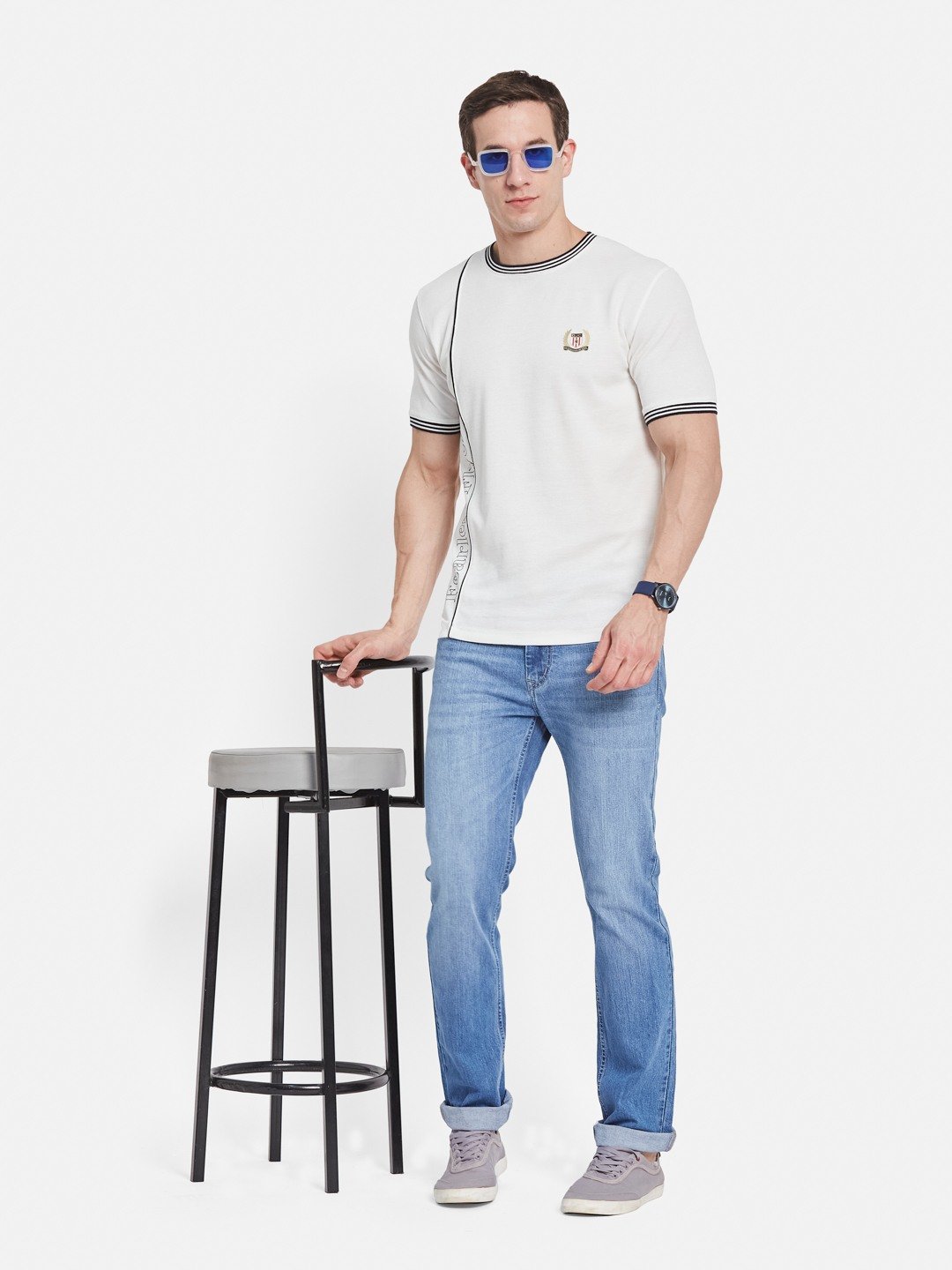 Octave Men T-shirt