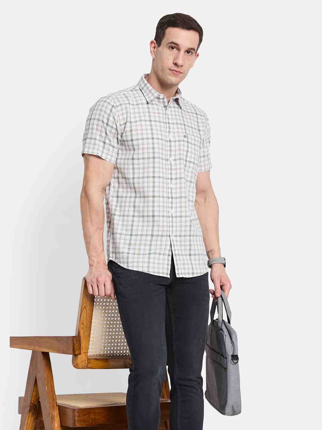 METTLE Men Multi Stripes Opaque Striped Casual Shirt
