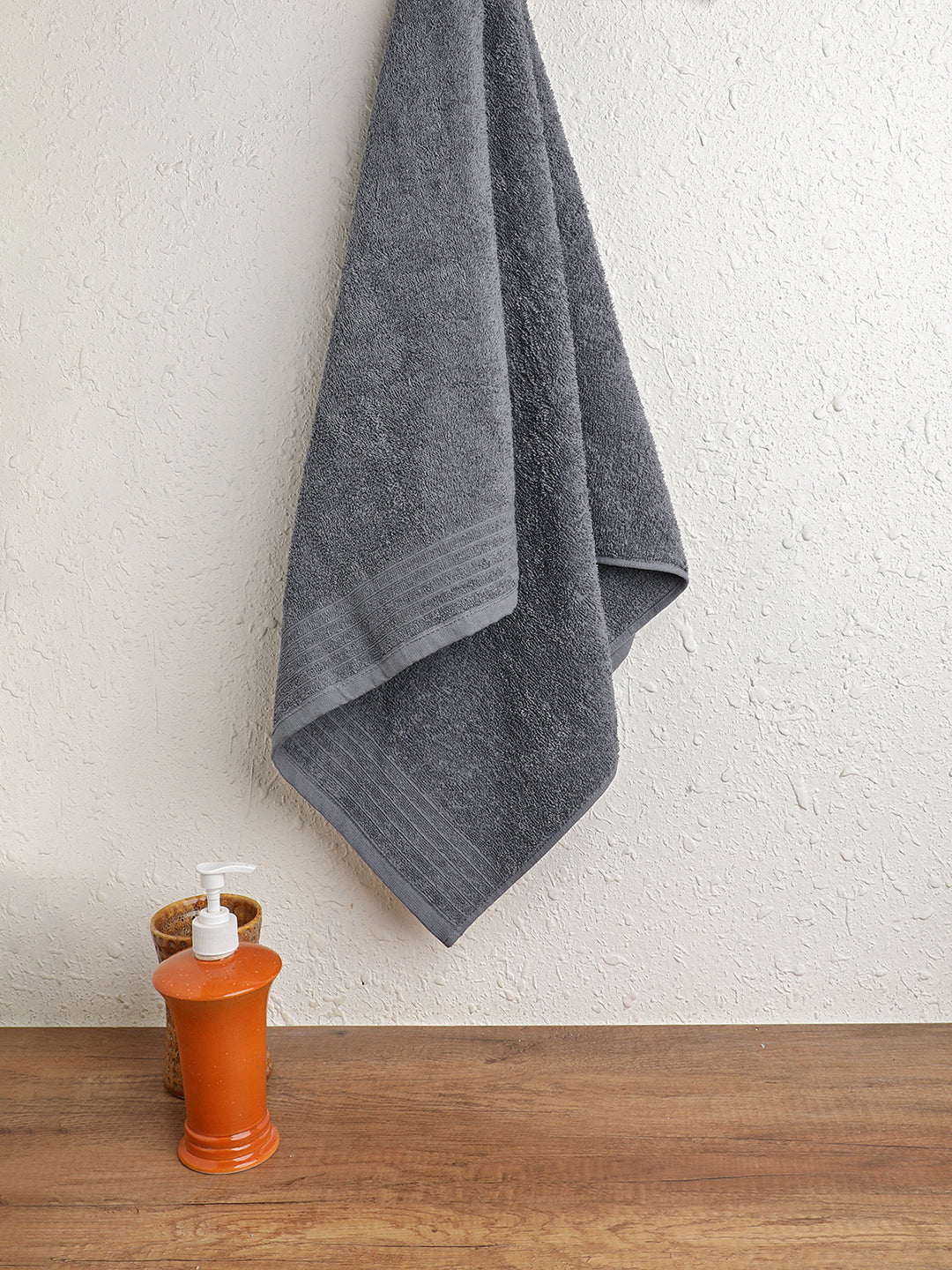 Premium Charcoal Bath Towel | Ultra-Soft Plush Terry Cloth, Highly Absorbent