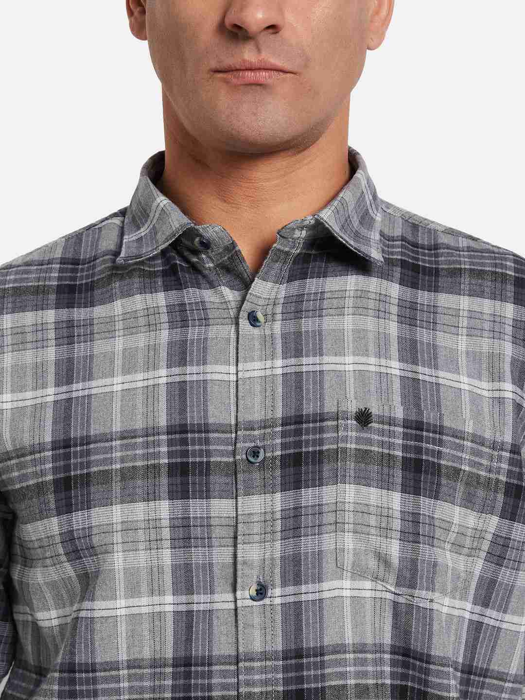 METTLE Men Multi Stripes Opaque Striped Casual Shirt
