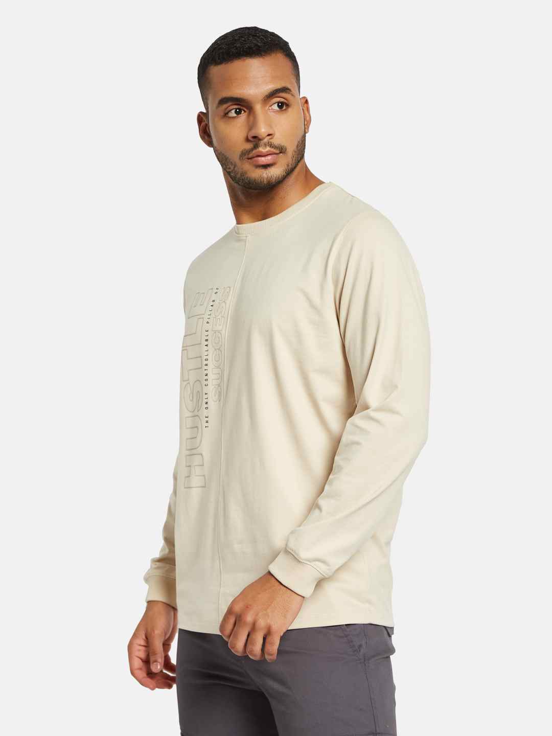 METTLE Men Printed Raw Edge T-shirt