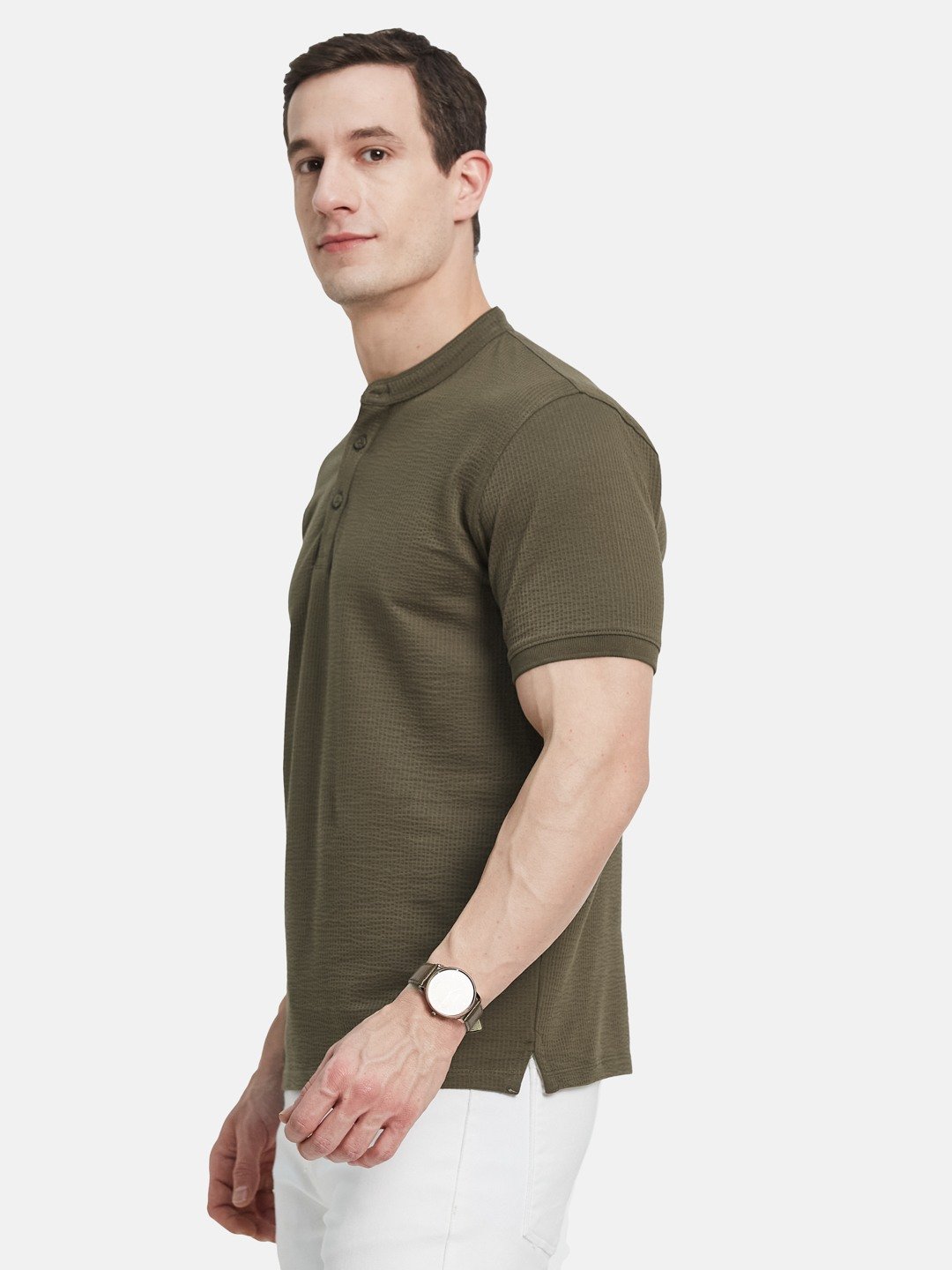 CORE HENLEY NECK SEER SUCKER T-SHIRT