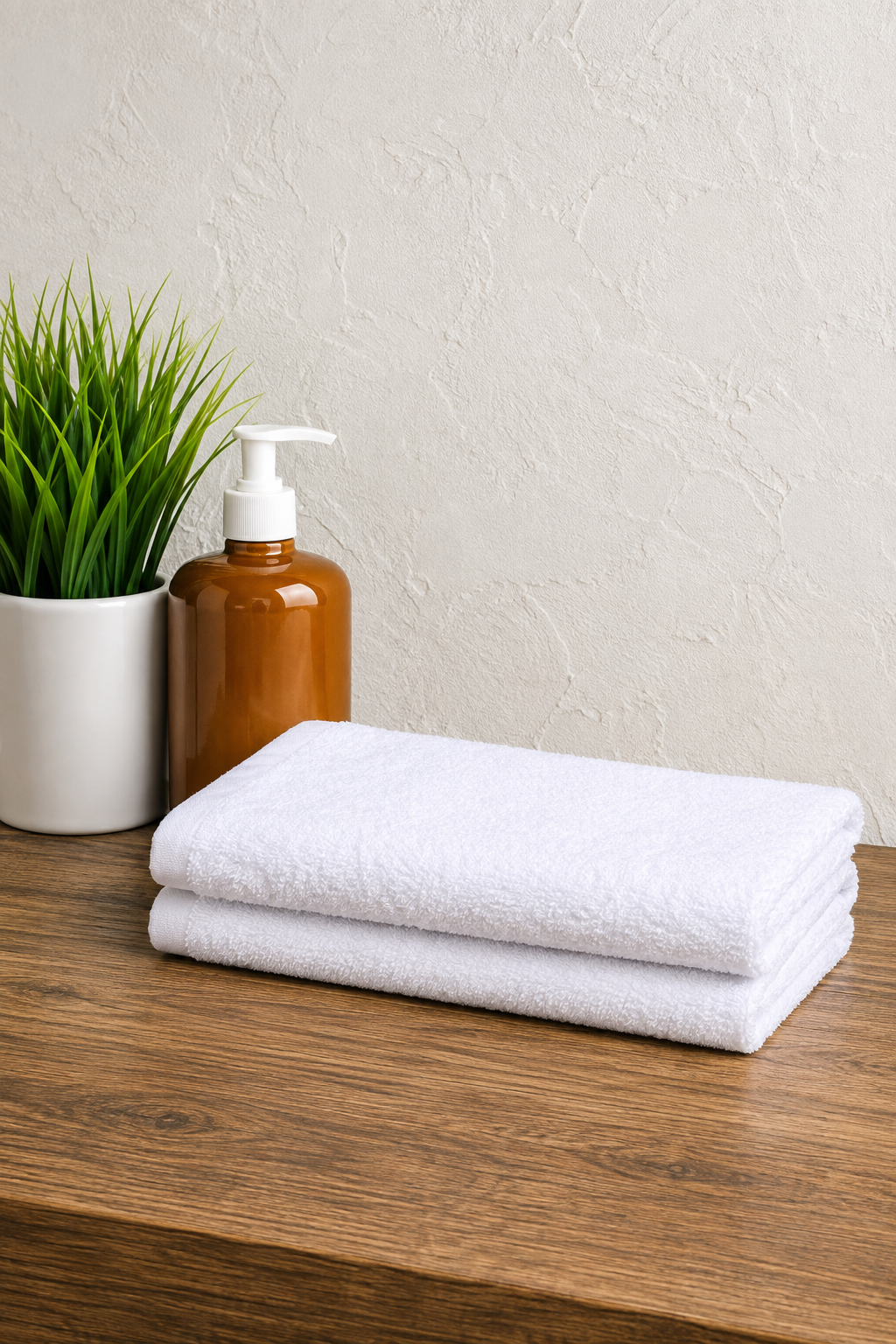 White Hand Towels – Pack of 2, Soft & Absorbent Terry Towels, 40 × 60 cm
