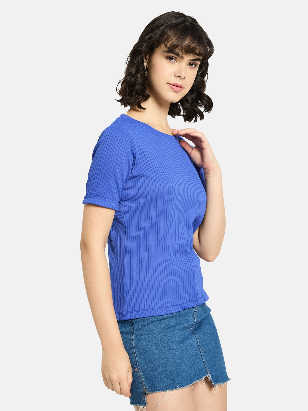 METTLE Women Solid Round Neck Cotton T-shirt
