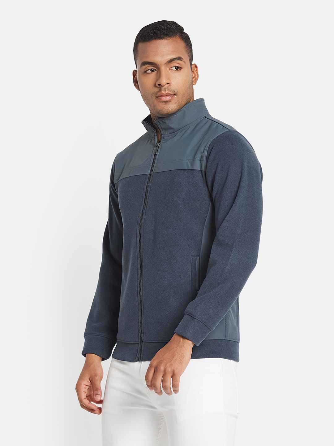 Octave Men Colourblocked Sweatshirt